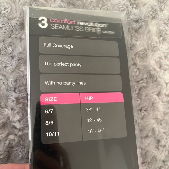 Bali Comfort Revolution Briefs 3 Pairs Size 8/9 NWT - Picture 4 of 5